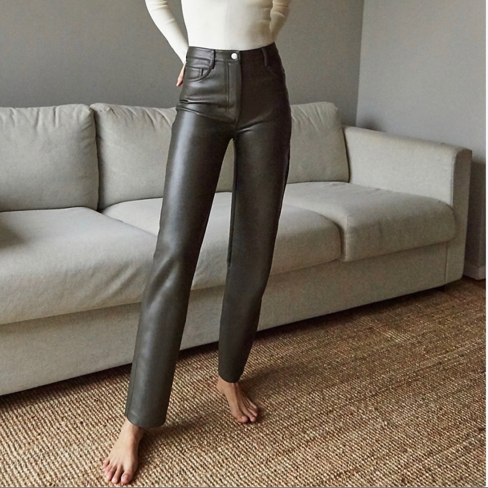 Aritzia Melina Pants in Dark Olive